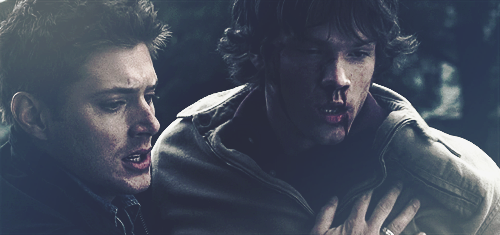 Sam gets. Dean and Sam chilling. КАС Дин Сэм сверхъестественное картинка арт. Hurt Comfort Arts.